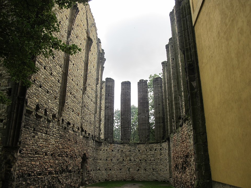 Photo: Unfinished church, Panenský Týnec Monastery, Czech Republic Author: Gortyna Source: https://commons.wikimedia.org/wiki/File:Panensk%C3%BD_T%C3%BDnec_kl%C3%A1%C5%A1ter6.JPG License: Creative Commons Attribution-Share Alike 3.0 Unported (CC BY-SA 3.0)