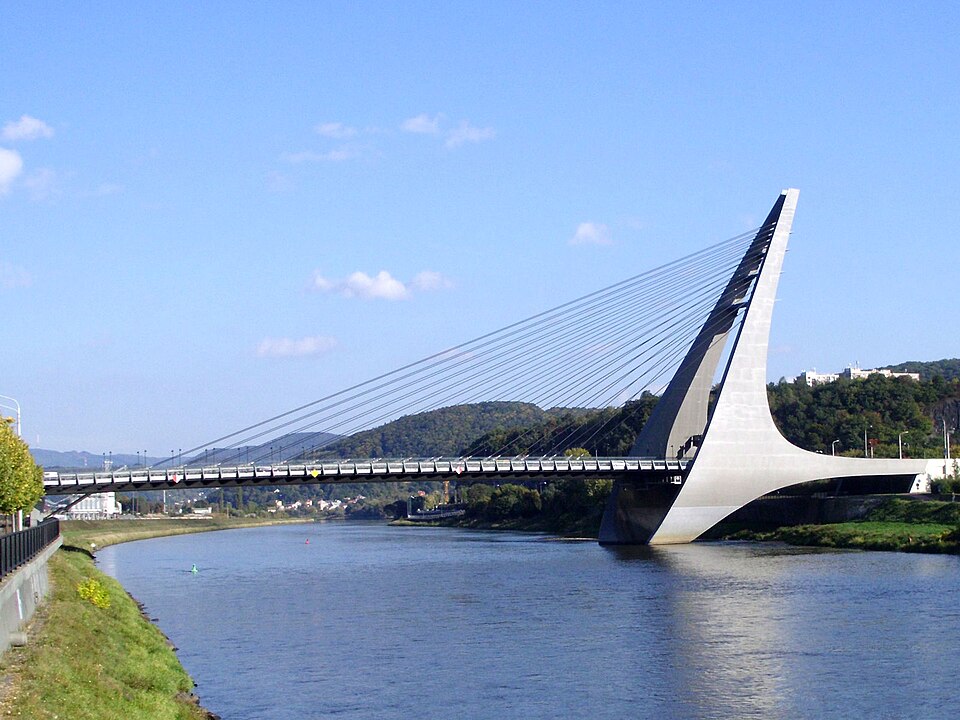 Photo: Mariánský Bridge, Ústí nad Labem, Czech Republic Author: MaVlastLicense: Creative Commons Attribution-Share Alike 3.0 Unported (CC BY-SA 3.0) License link: https://creativecommons.org/licenses/by-sa/3.0/
