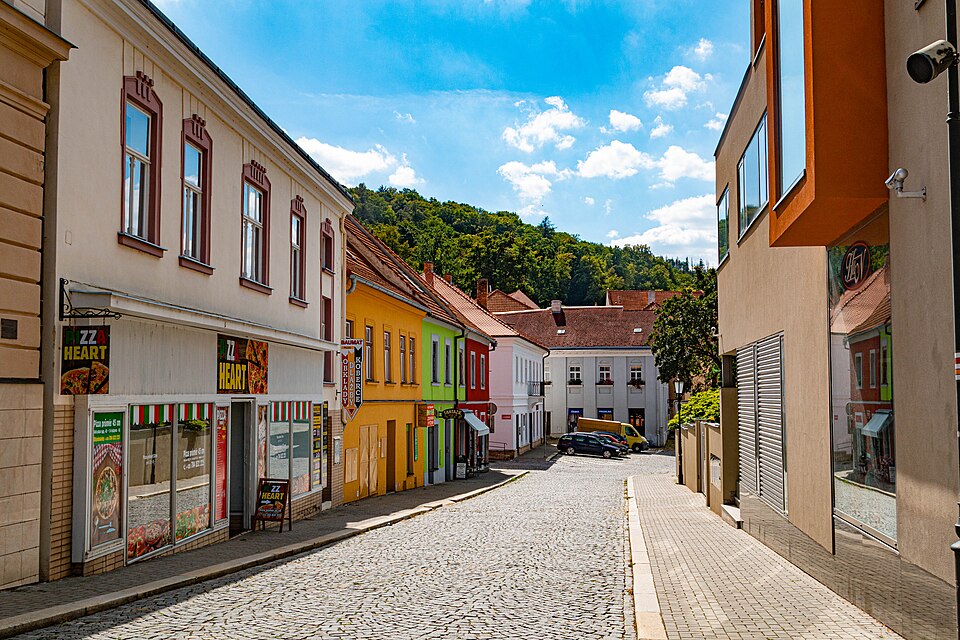 Zborovská Street, Boskovice, Czech Republic — photo by Petr1888 / Wikimedia Commons / CC BY-SA 4.0Licensed under the Creative Commons Attribution-ShareAlike 4.0 International license (CC BY-SA 4.0). No changes were made to the image.