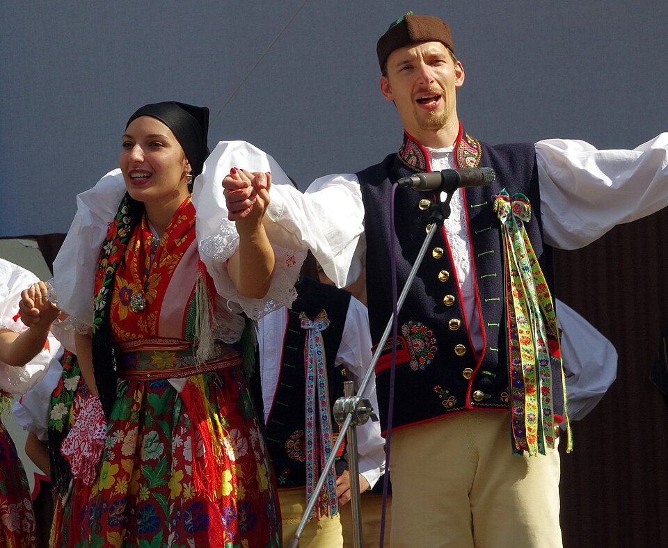 Chodské Slavnosti (Chod Festival), Domažlice, Czech Republic — photo by Donald Judge / Flickr via Wikimedia Commons / CC BY 2.0Licensed under the Creative Commons Attribution 2.0 Generic license (CC BY 2.0). Source originally published on Flickr by Donald Judge and made available via Wikimedia Commons. No changes were made to the image.