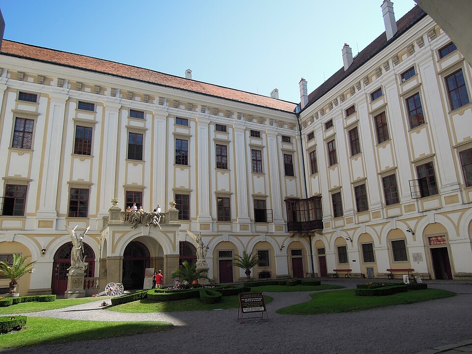 Archbishop's Palace, Kroměříž, Czech Republic — photo by Radim Holiš / Wikimedia Commons / CC BY-SA 3.0 CZLicensed under the Creative Commons Attribution-Share Alike 3.0 Czech Republic License (CC BY-SA 3.0 CZ).  Photo by Radim Holiš, published via Wikimedia Commons.  No changes were made to the image.