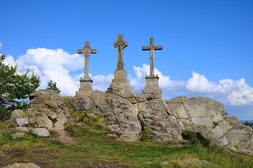 Photo: Lubor Ferenc / Wikimedia Commons / CC BY 4.0 Source: Wikimedia Commons – Křížky National Nature Monument