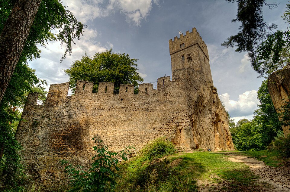 Photo: Lukáš Kalista / Wikimedia Commons / CC BY-SA 4.0 Source: Wikimedia Commons